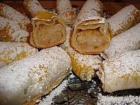 "Strudele cu mere 2" - poza de Nina-Andreea