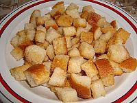 "Crutoane aromate" - poza de Nina-Andreea