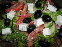 Salata greceasca - Pas 8