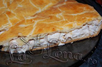 Placinta cu carne de pui