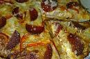 &quot;Pizza cu salam uscat și ceapă&quot; - poza de crismi