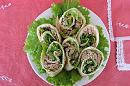 &quot;Rulouri de clătite cu ton și salată verde&quot; - poza de tiki