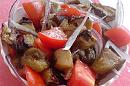 &quot;Salată de vinete, cu roșii și ceapă&quot; - poza de tiki