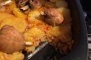 &quot;Pilaf taranesc la cuptor, cu cartofi si pui&quot; - poza de PetronelaGanea584