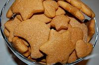 Biscuiți cu suc de roșii (de post)