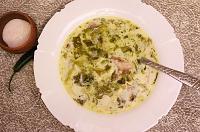 Ciorba de salata verde cu afumatura