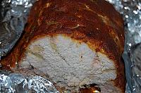 Friptură de porc împănată cu usturoi