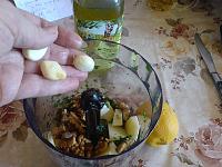 Sos pesto din leurda. - Pas 5