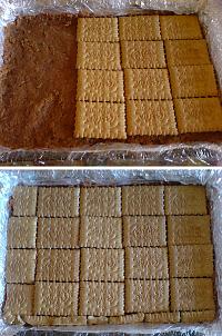 Prajitura fara coacere cu mere, biscuiti si budinca - Pas 5