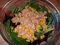 Salata cu ton si porumb - Pas 5