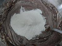 Prajitura cu branza cu foi si cacao - Pas 4
