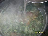 Ciorba de legume dreasa cu ou si smantana - Pas 7