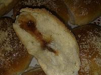 Chifle presarate cu firimituri dulci - Pas 10