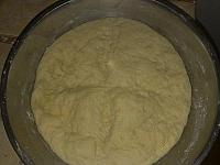 Chifle presarate cu firimituri dulci - Pas 5