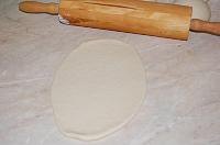 Barcute cu branza si ou, sau Haciapuri - placinte georgiene - Pas 8