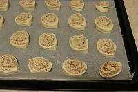 Biscuiti melcisori cu nuca si scortisoara, de post - Pas 10