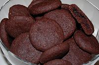 Biscuiti cu ciocolata si dulceata, de post - Pas 8