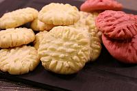 Biscuiti fragezi cu unt (German Butter Cookies) - Pas 13