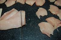 Chicken Nuggets, la cuptor sau tigaie - Pas 1