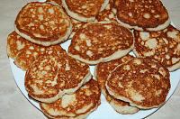 Clatite pufoase din faina de cocos - fara gluten si low-carb - Pas 12