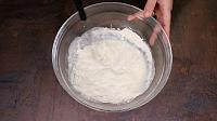 Cornuri pufoase cu mere - Pas 5