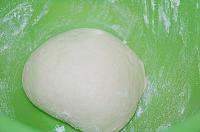 Cornuri pufoase cu rahat(de post) - Pas 5