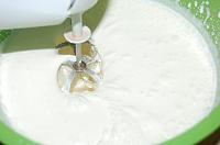 Crema de frisca (cum batem corect smantana pentru a face frisca) - Pas 5