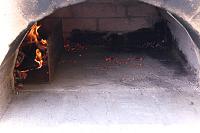 Cum se face focul in cuptorul cu lemne - Pas 17