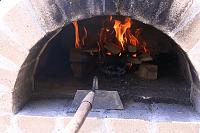 Cum se face focul in cuptorul cu lemne - Pas 5