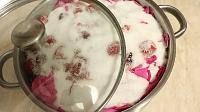 Dulceata de cirese cu petale de trandafiri - Pas 4