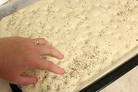Focaccia cu ceapa verde si sparanghel - Pas 11