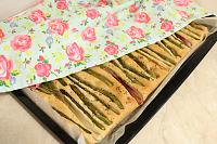 Focaccia cu ceapa verde si sparanghel - Pas 14