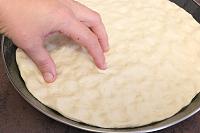 Focaccia cu rosii si masline, sau Foccacia Barese - Pas 12