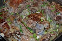 Friptura de miel la tigaie, cu ceapa si usturoi verde - Pas 8