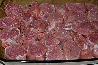 Friptura de porc in sos de usturoi, la cuptor - Pas 3