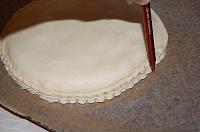 Galette des Rois - prajitura din foietaj cu crema de migdale - Pas 8