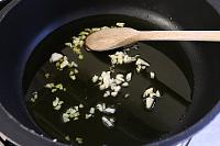 Giouvetsi Grecesc - carne la cuptor cu paste orzo si sos de rosii - Pas 2