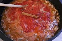 Giouvetsi Grecesc - carne la cuptor cu paste orzo si sos de rosii - Pas 5