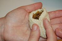 Kibbeh sau Chiftele de bulgur umplute cu carne - Pas 16