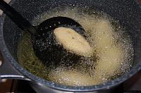 Kibbeh sau Chiftele de bulgur umplute cu carne - Pas 19