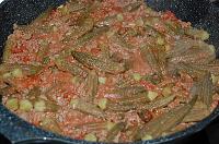 Mancare de bame cu carne - Pas 11