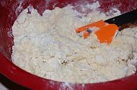 Melci cu crema de vanilie si stafide - Pas 5