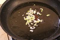 Pachetele de primavara chinezesti cu creveti si legume - Pas 6