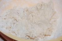 Paine aromata cu cascaval - Pas 3