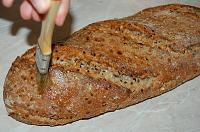 Paine aromata cu seminte (si maia) - Pas 12