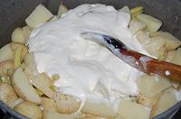 Pastai cu cartofi noi si smantana - Pas 4
