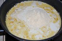 Paste Alfredo cu pui - Pas 9