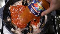 Paste cu fructe de mare si sos de rosii - Pas 12