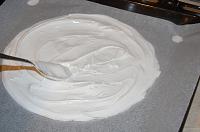Pavlova cu fructe de padure - Pas 3