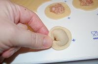 Pelmeni - Coltunasi cu carne rusesti - Pas 9